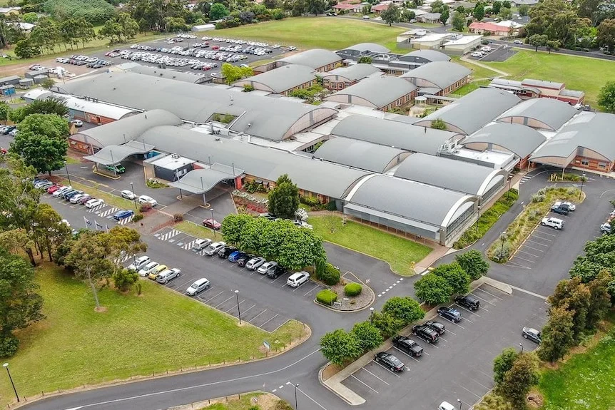 An aerial shot of a large hospital complex.