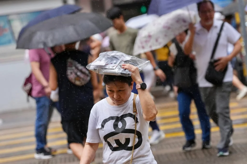 The Observatory expects the stormy conditions to persist until at least Monday. Photo: Karma Lo The Observatory expects the stormy conditions to persist until at least Monday. Photo: Karma Lo