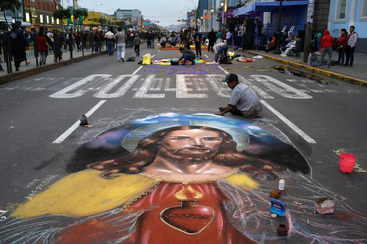 U.S. Catholic Bishops Consecrate the Nation to the Sacred Heart of Jesus