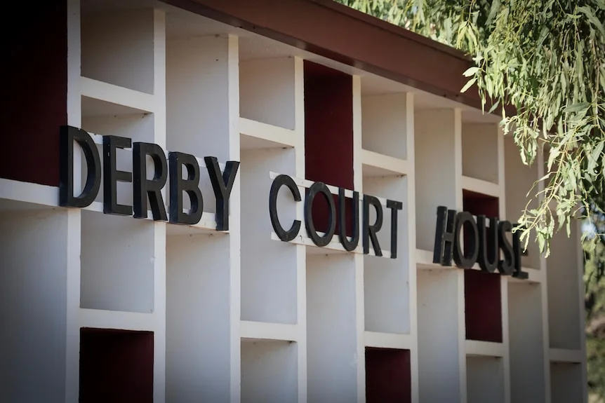 A building sign that reads Derby Court House.