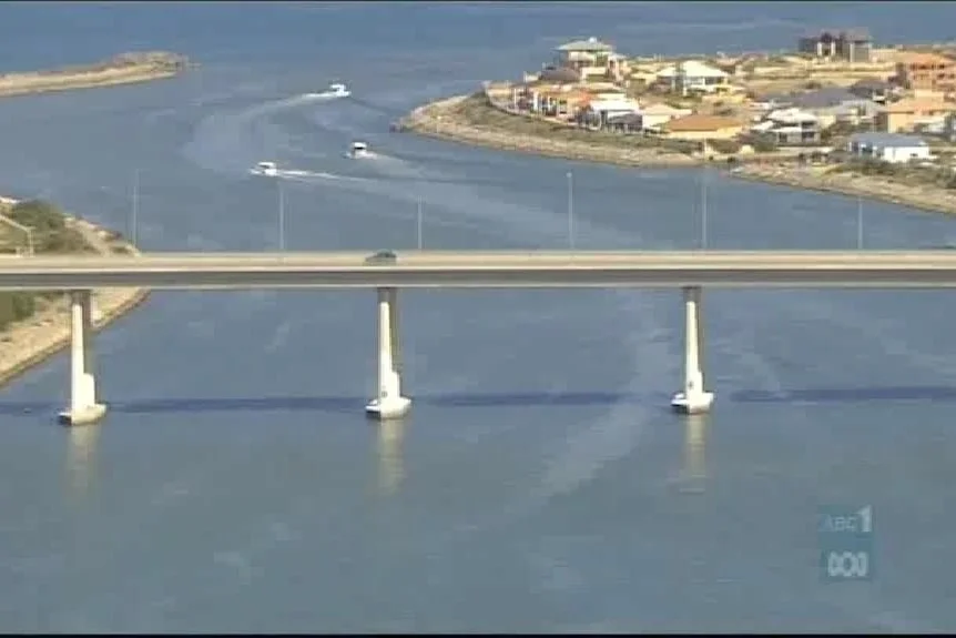 Teen surfer dies after bridge jump